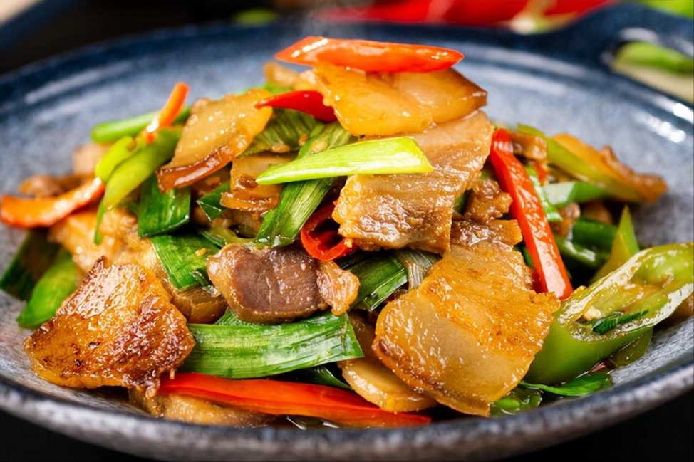 Let's know Chinese street food delicious food made of pork meat (Recipe 2023)