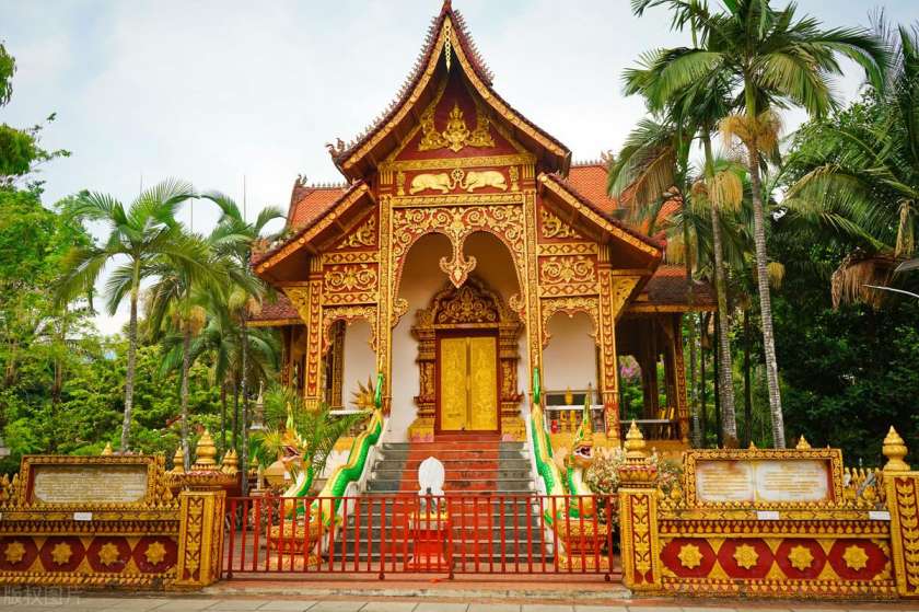 Xishuangbanna has 10 locations, 8 of which are free to visit with a ticket