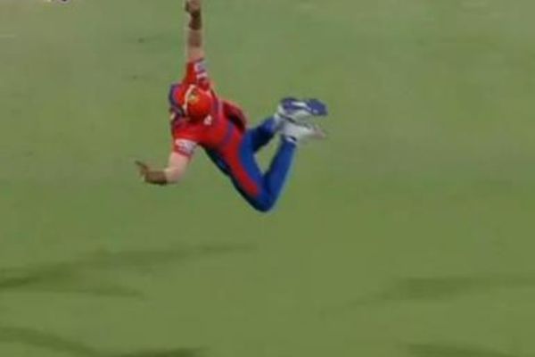 Top 5 Epic Catches In IPL History