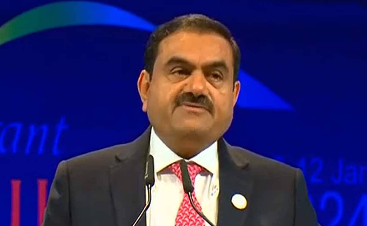 fpakmkho gautam adani vibrant gujarat