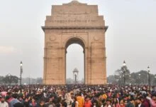udvi1s9g india gate crowd pti 625x300 25 December 22