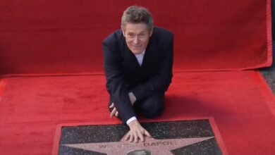 willem dafoe receives his hollywood walk of fame star